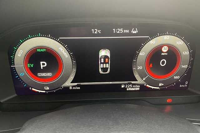 Nissan Juke 1.6 Hybrid N-Connecta 5dr Auto