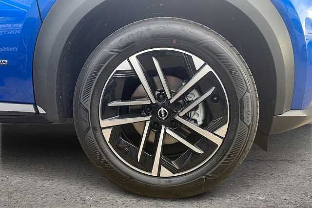 Nissan Juke 1.6 Hybrid N-Connecta 5dr Auto