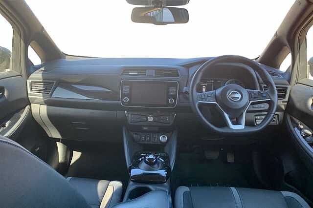Nissan LEAF 110kW Tekna 39kWh 5dr Auto