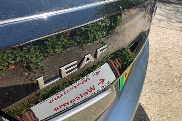 Nissan LEAF 110kW Tekna 39kWh 5dr Auto