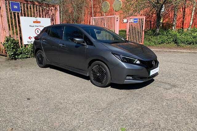Nissan LEAF 110kW Tekna 39kWh 5dr Auto