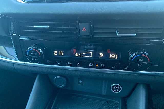 Nissan Qashqai 1.3 DiG-T MH Premiere Edition 5dr