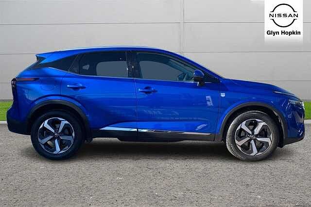 Nissan Qashqai 1.3 DiG-T MH Premiere Edition 5dr