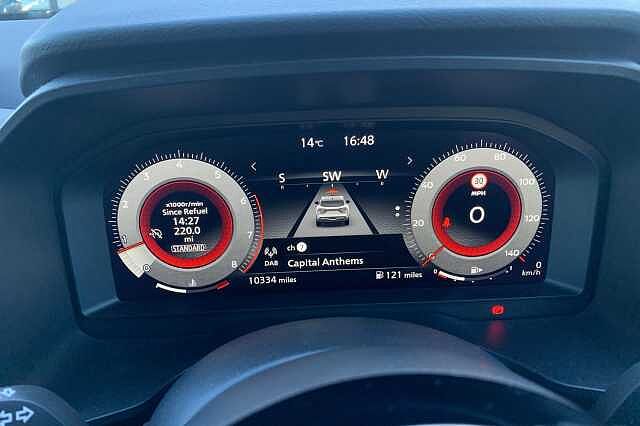 Nissan Qashqai 1.3 DiG-T MH Premiere Edition 5dr