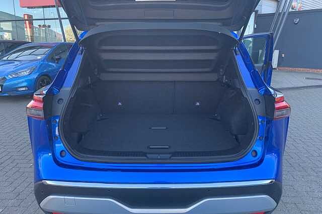 Nissan Qashqai 1.3 DiG-T MH Premiere Edition 5dr