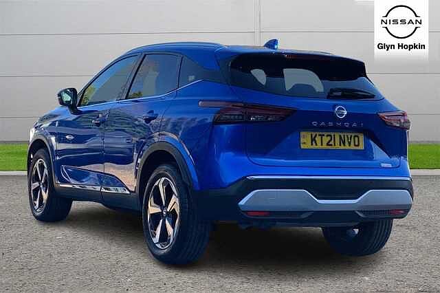 Nissan Qashqai 1.3 DiG-T MH Premiere Edition 5dr