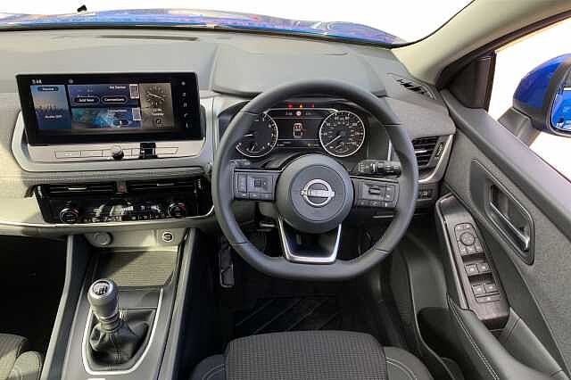 Nissan Qashqai 1.3 DiG-T MH Acenta Premium 5dr