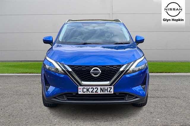 Nissan Qashqai 1.3 DiG-T MH N-Connecta [Glass Roof] 5dr