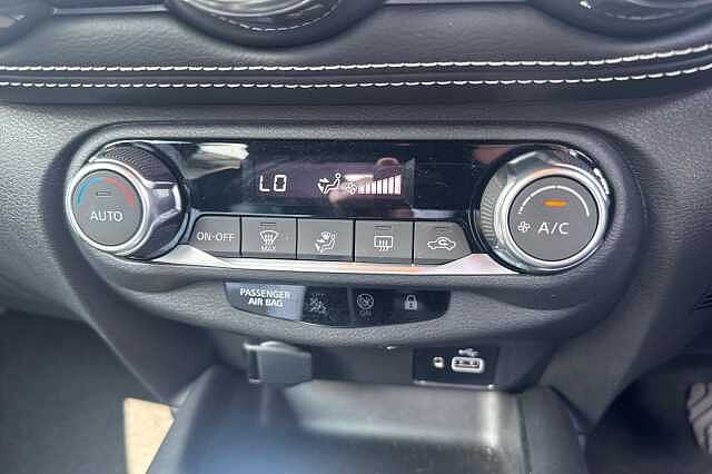 Nissan Juke 1.0 DiG-T 114 N-Connecta 5dr DCT