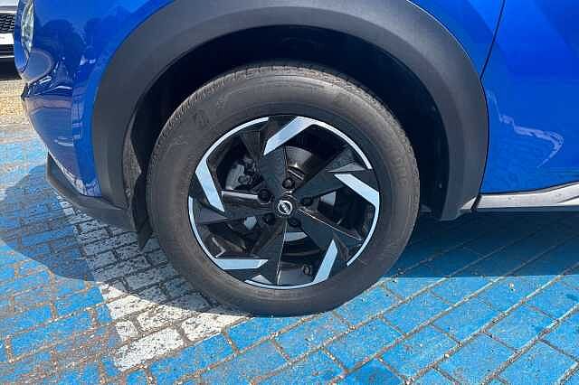 Nissan Juke 1.0 DiG-T 114 N-Connecta 5dr DCT