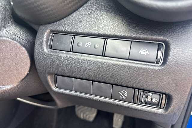 Nissan Juke 1.0 DiG-T 114 N-Connecta 5dr DCT
