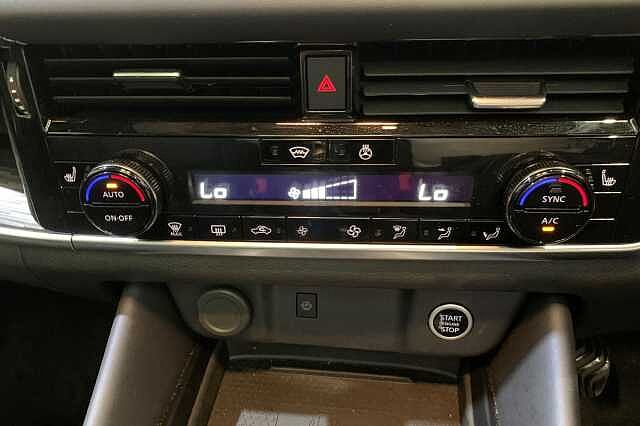 Nissan Qashqai 1.3 DiG-T MH Tekna 5dr