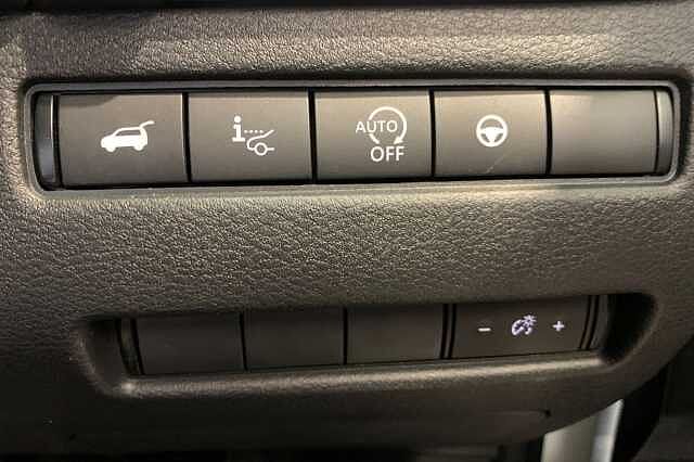 Nissan Qashqai 1.3 DiG-T MH Tekna 5dr