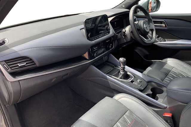 Nissan Qashqai 1.3 DiG-T MH 158 Tekna+ 5dr
