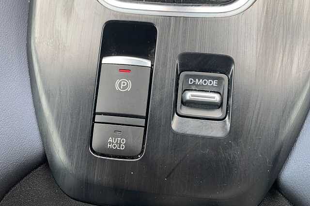 Nissan Qashqai 1.3 DiG-T MH 158 Tekna+ 5dr